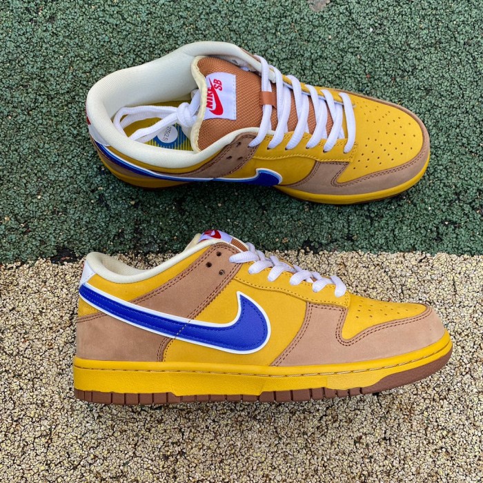 Authentic Nike SB Dunk Low “New Castle”