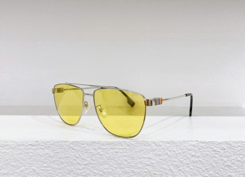 Burberry Sunglasses AAAA-1978
