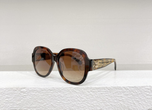 CHNL Sunglasses AAAA-2916