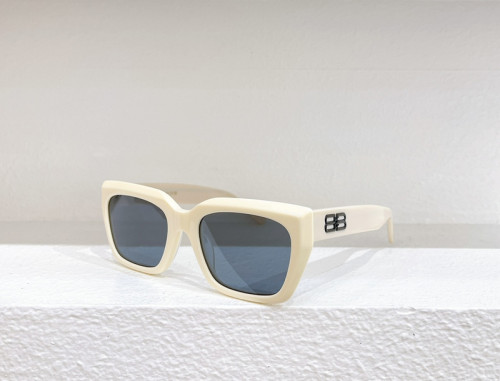 B Sunglasses AAAA-692