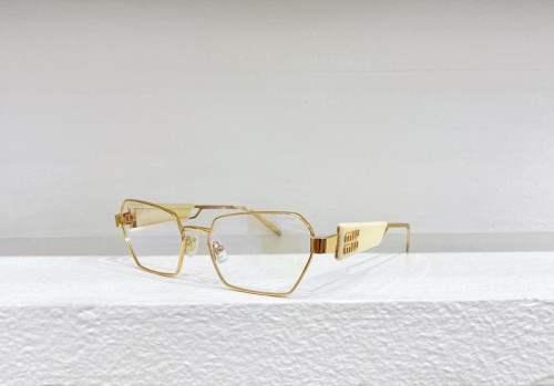 Miu Miu Sunglasses AAAA-642