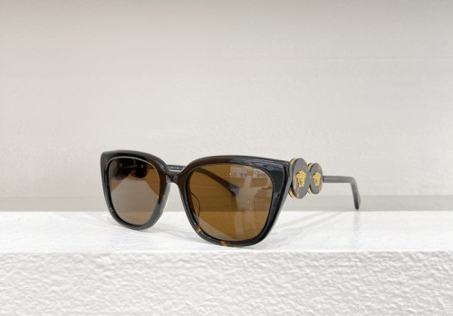 Versace Sunglasses AAAA-2070