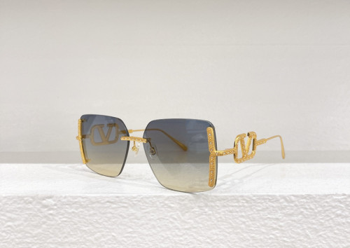 V Sunglasses AAAA-508