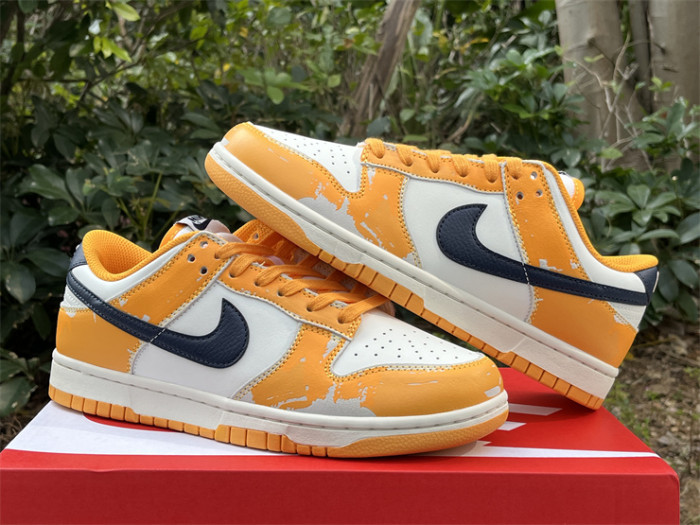 Authentic Nike Dunk Low Wear and Tear