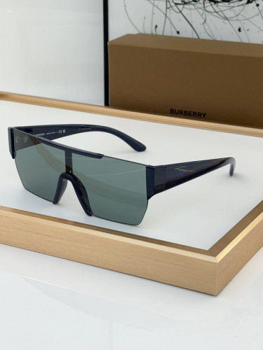 Burberry Sunglasses AAAA-2240
