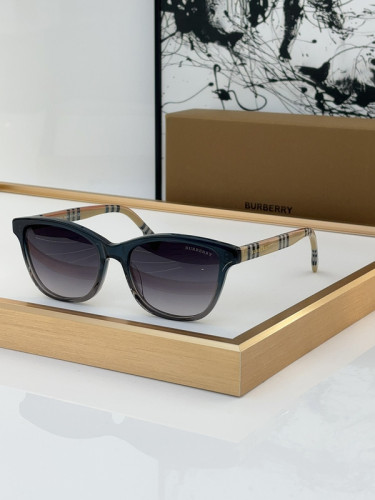 Burberry Sunglasses AAAA-2278