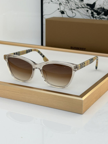 Burberry Sunglasses AAAA-2288