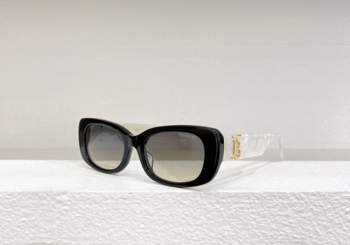 Burberry Sunglasses AAAA-2216
