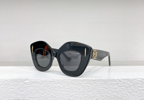Loewe Sunglasses AAAA-241