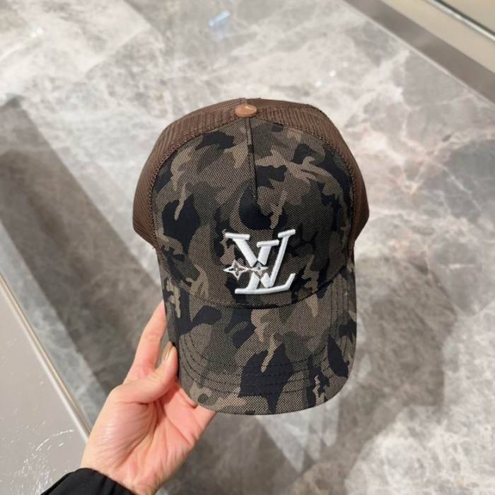 LV Hats AAA-1031