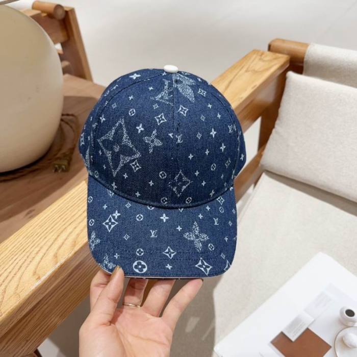 LV Hats AAA-1103