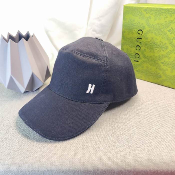 Hermes Hats AAA-105