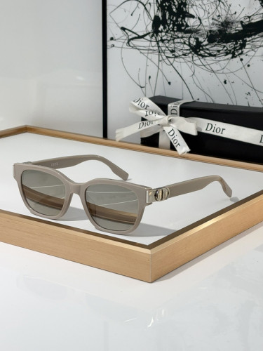 Dior Sunglasses AAAA-2705