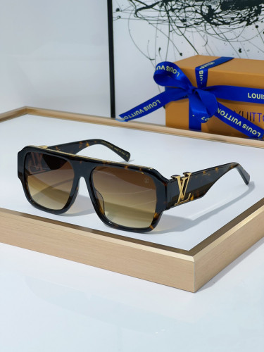 LV Sunglasses AAAA-4112