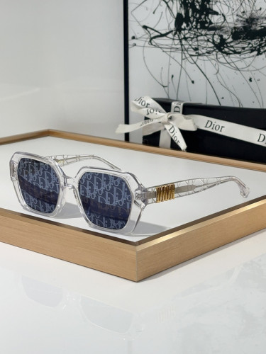 Dior Sunglasses AAAA-2711