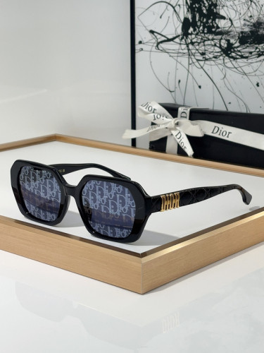 Dior Sunglasses AAAA-2712