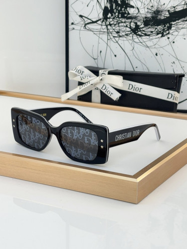 Dior Sunglasses AAAA-2760