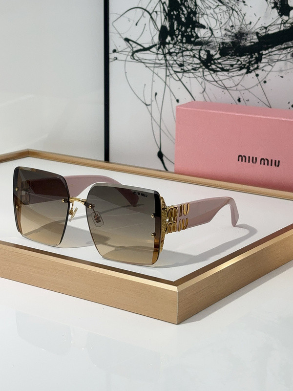 Miu Miu Sunglasses AAAA-844