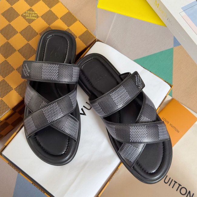 LV Sandals 1：1 Quality-714