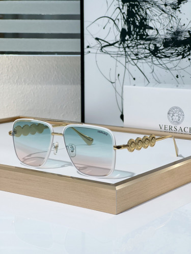 Versace Sunglasses AAAA-2415