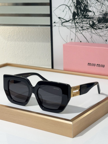 Miu Miu Sunglasses AAAA-872