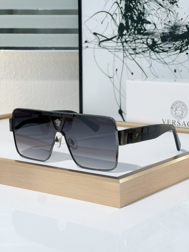 Versace Sunglasses AAAA-2444