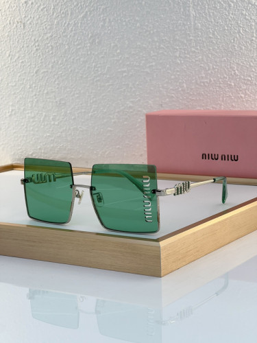 Miu Miu Sunglasses AAAA-914