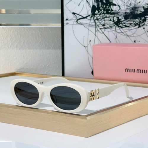 Miu Miu Sunglasses AAAA-881
