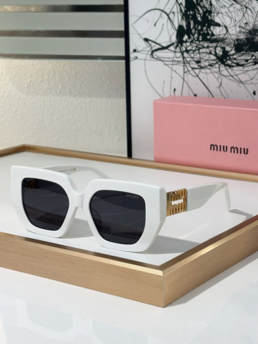 Miu Miu Sunglasses AAAA-875