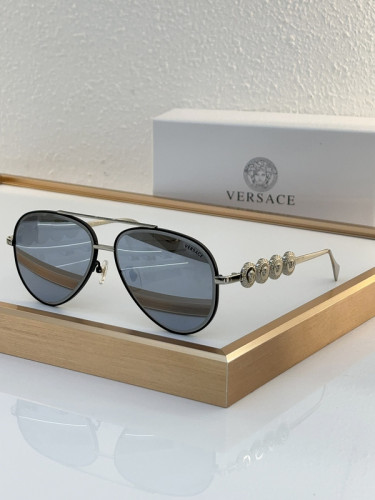 Versace Sunglasses AAAA-2424