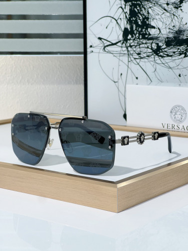 Versace Sunglasses AAAA-2435