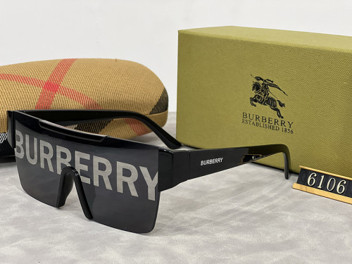Burberry Sunglasses AAA-377