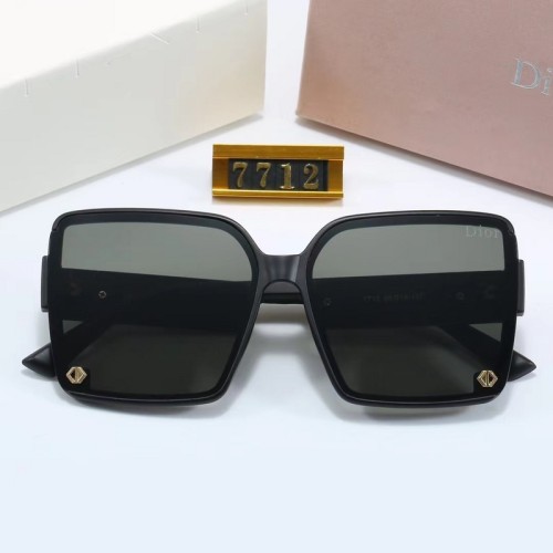 Dior Sunglasses AAA-771
