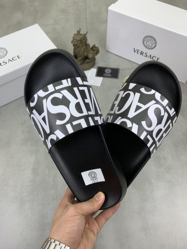 Versace men slippers AAA-299