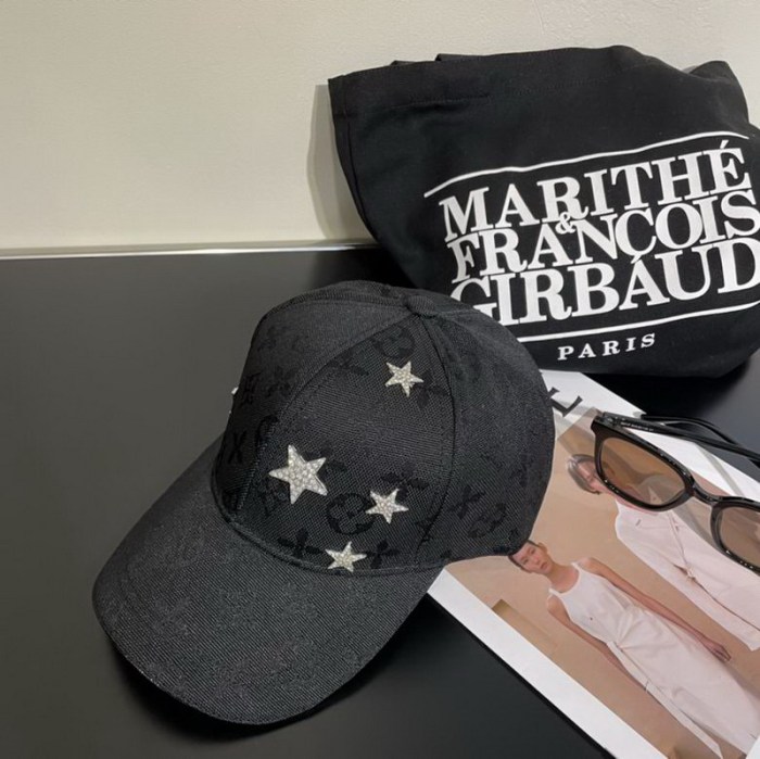 LV Hats AAA-493