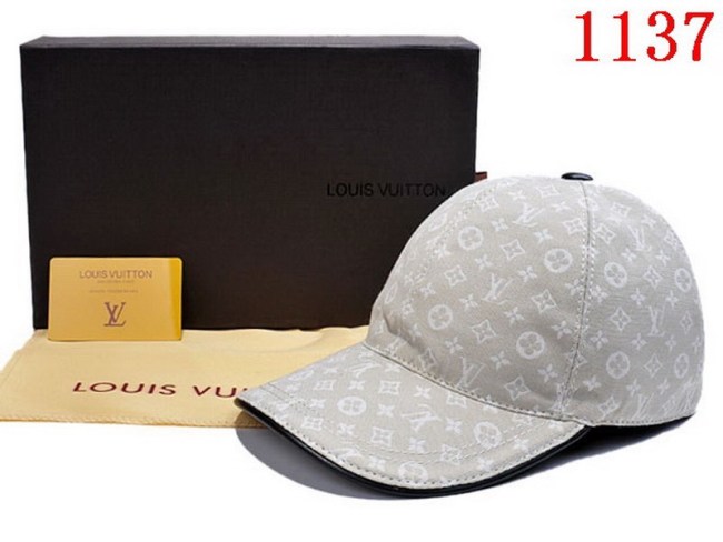 LV Hats AAA-971