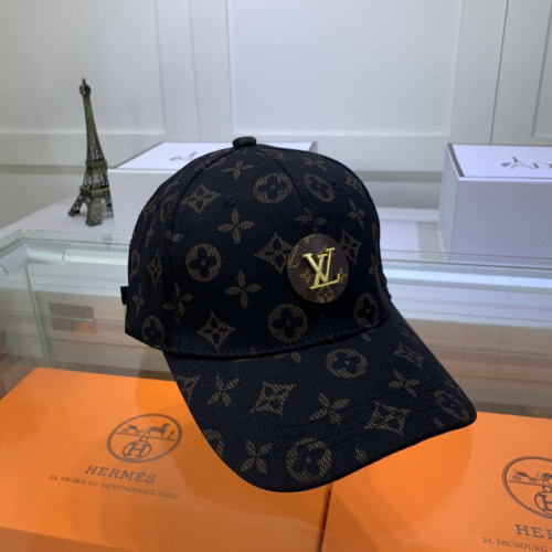 LV Hats AAA-012