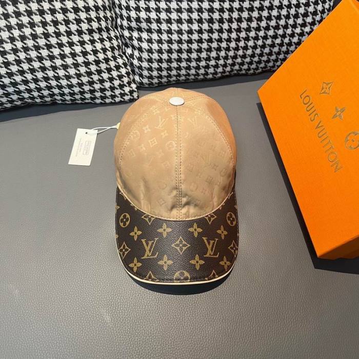 LV Hats AAA-675