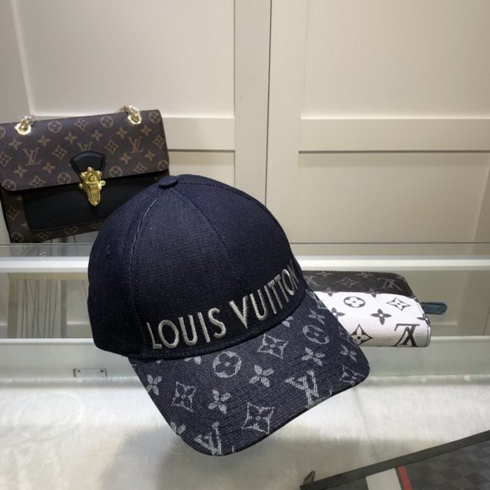 LV Hats AAA-178