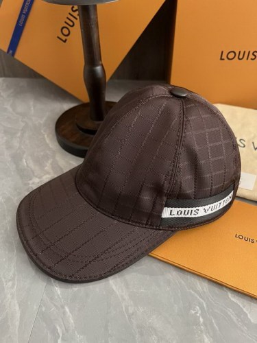 LV Hats AAA-513