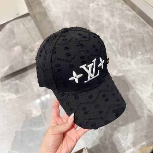LV Hats AAA-563