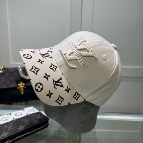 LV Hats AAA-423