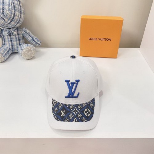 LV Hats AAA-252