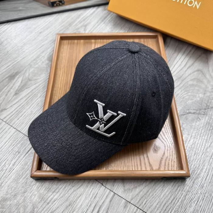 LV Hats AAA-846