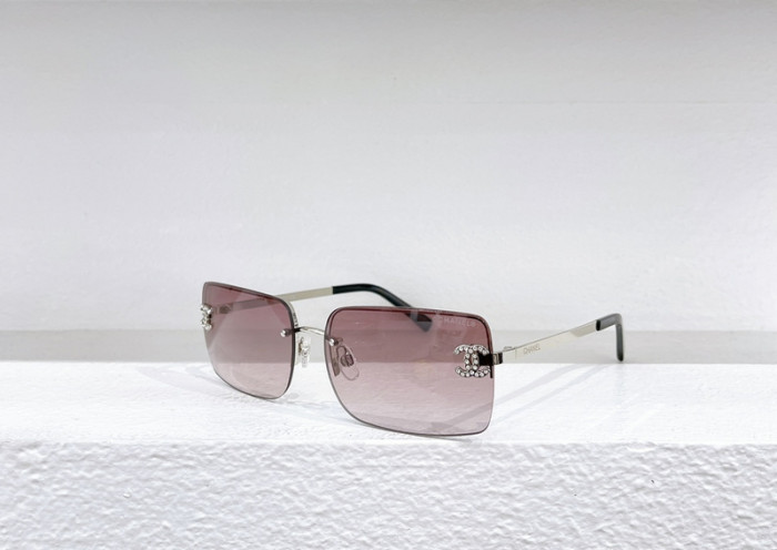CHNL Sunglasses AAAA-4011