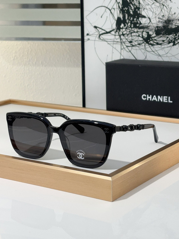 CHNL Sunglasses AAAA-4058