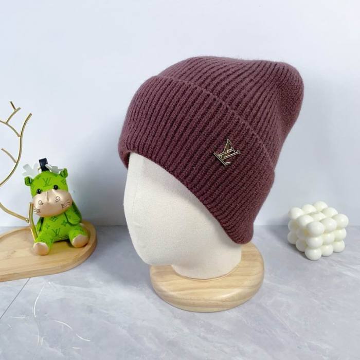 LV Hats AAA-1090
