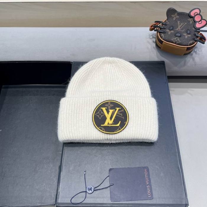 LV Hats AAA-993