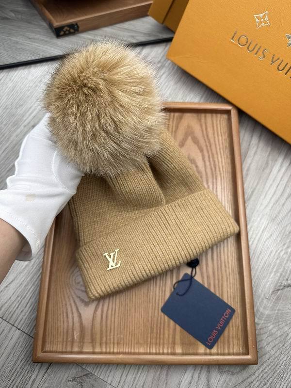 LV Hats AAA-1242