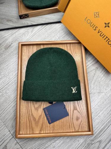 LV Hats AAA-1047